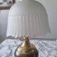 Lampe doré opaline vintage