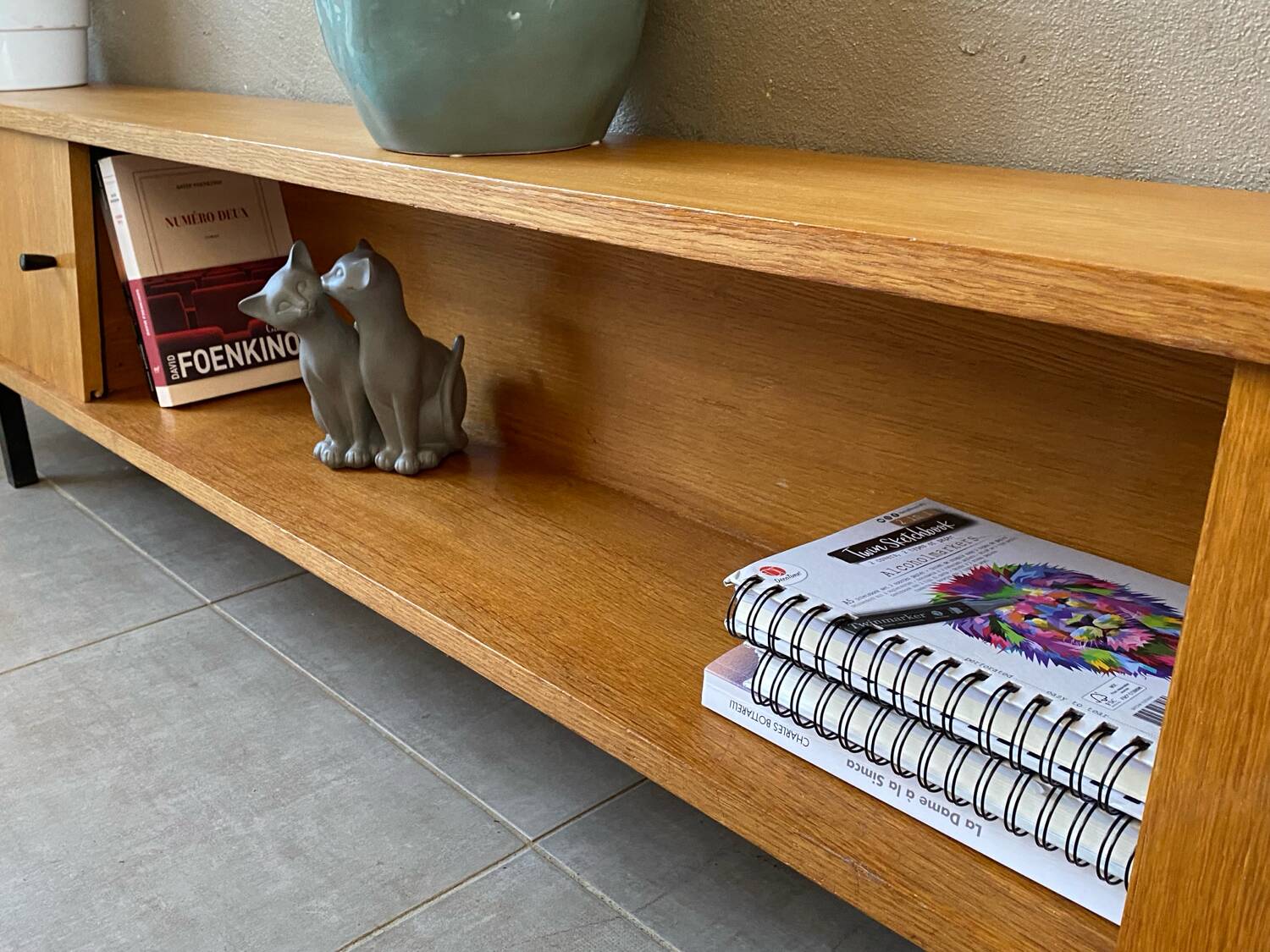 Low vintage sideboard (shallow)