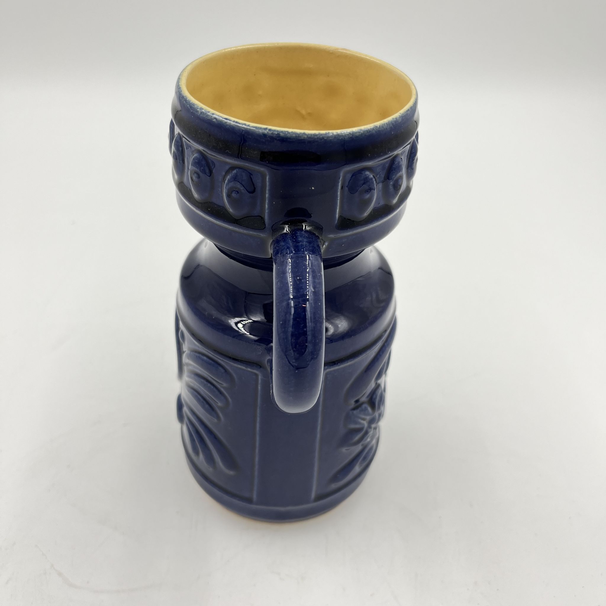 Vase en céramique bleu