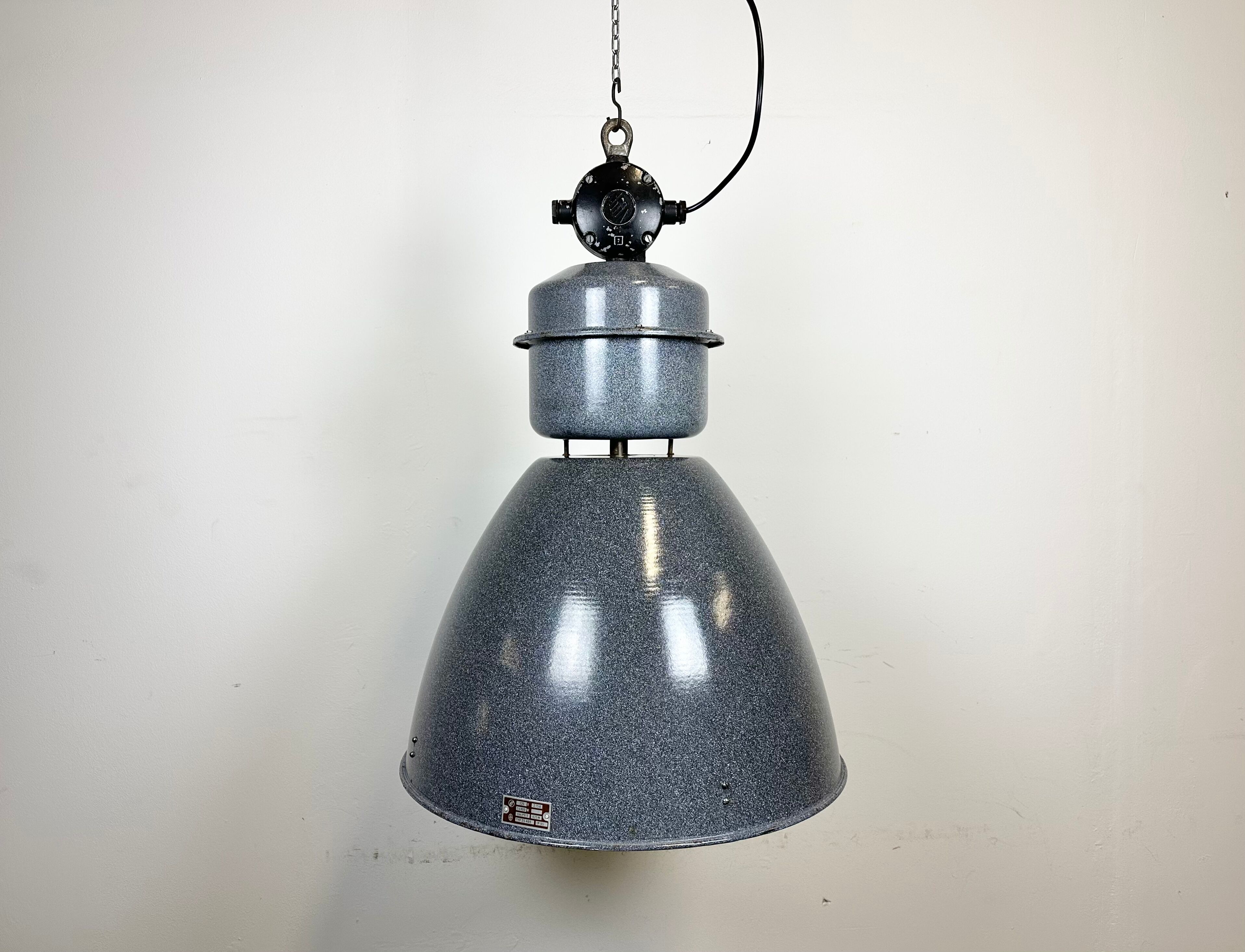 Large Grey Enamel Industrial Factory Lamp from Elektrosvit, 1960s