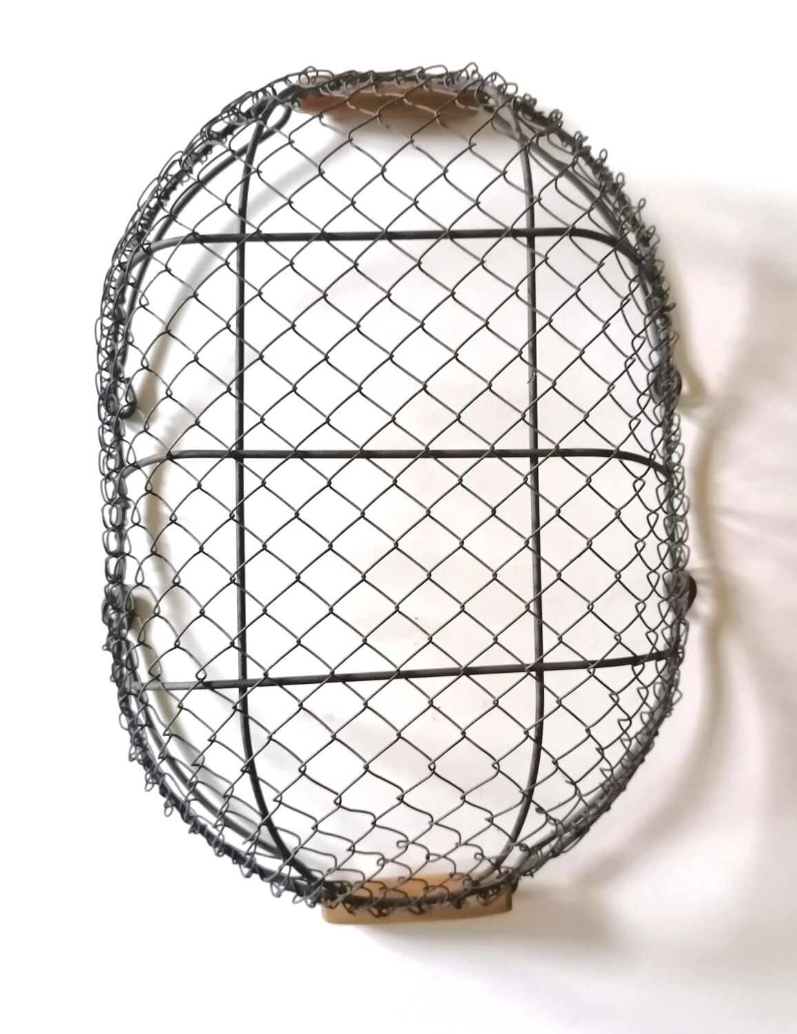 Basket wire mesh metal