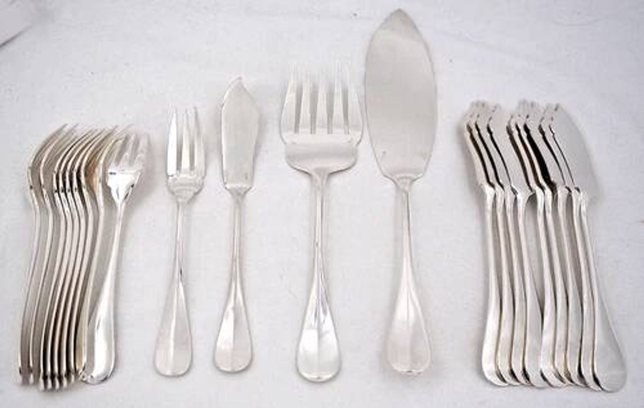 Christofle Fidélio 10 fish cutlery + serving cutlery 22 pieces silver-plated metal