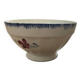 Bol Digoin model Mary Lou on pedestal 251009