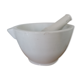 Mortar and pestle in thick white porcelain
