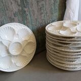Vintage French oyster plate in majolica from Longchamp