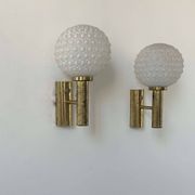 Applique vintage, laiton et opaline, Allemagne 1960