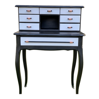 Secretaire