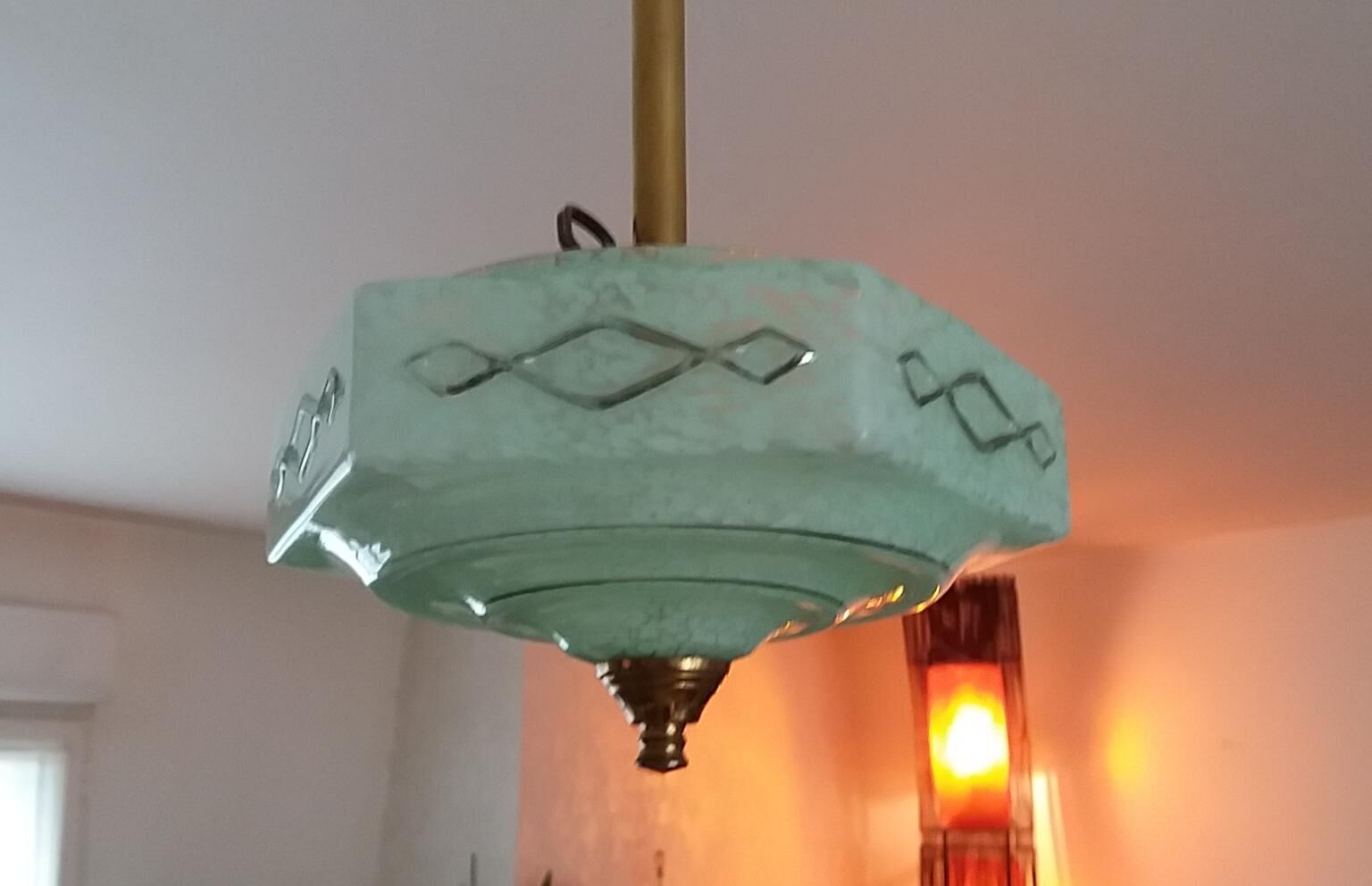 Art deco hanging
