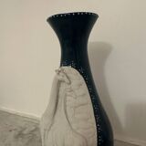 Giraffe vase