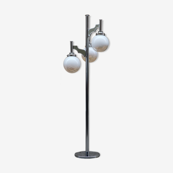 Floor lamp with 3 lights