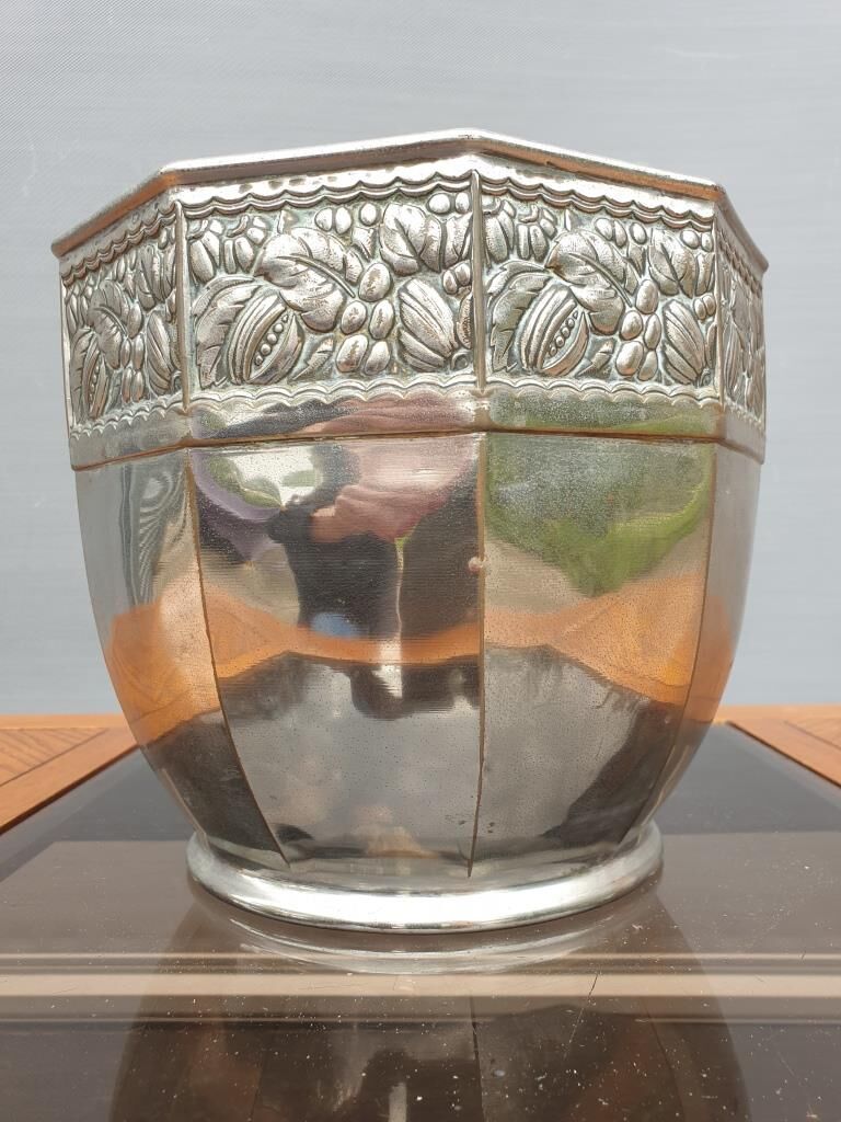 Art Deco chrome brass pot cache