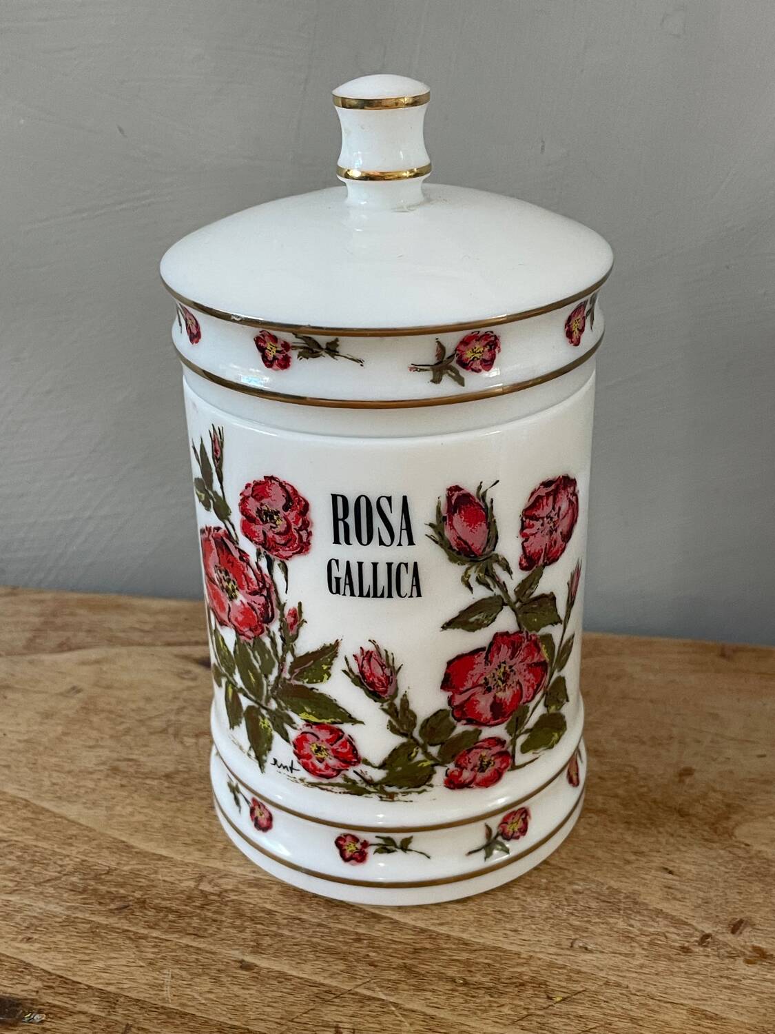 Opaline medicine jar