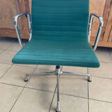 Eames EA 108 armchair designed by Vitra 97