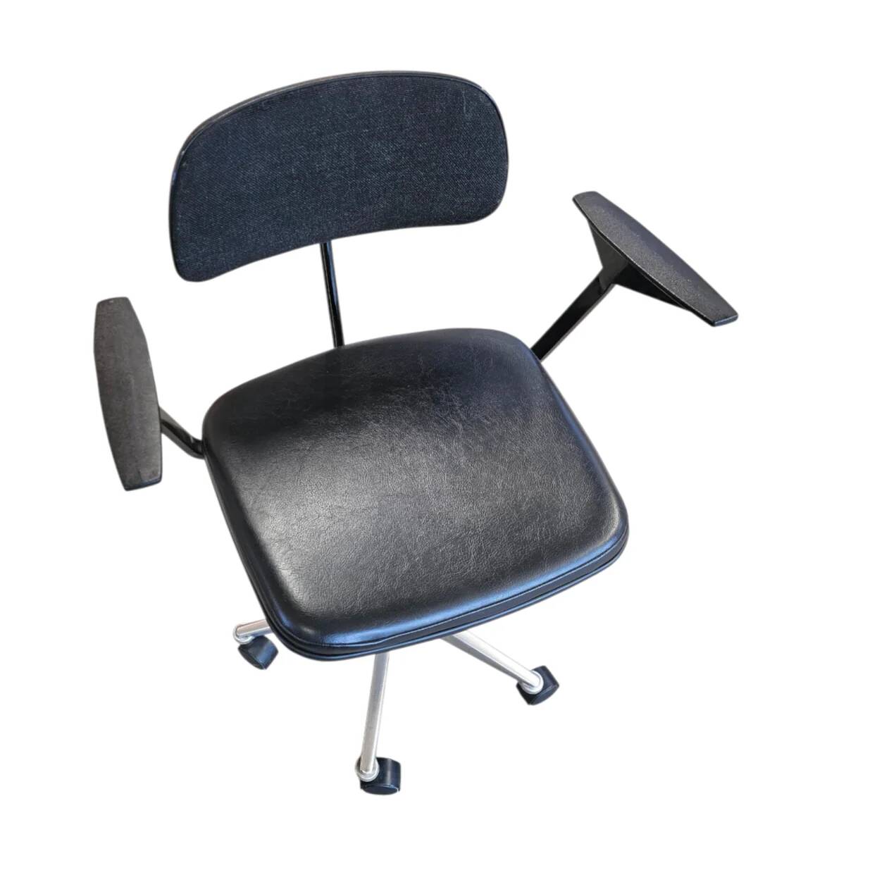 Mid-century desk chair by Friso Kramer for Ahrend de Cirkel / 1960s