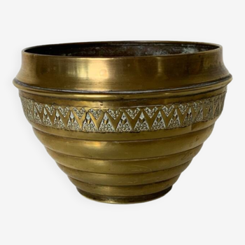 Brass pot cover
