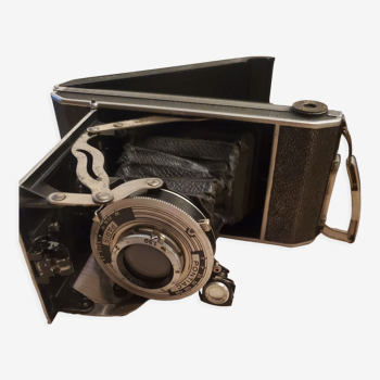 Pontiac bellows camera