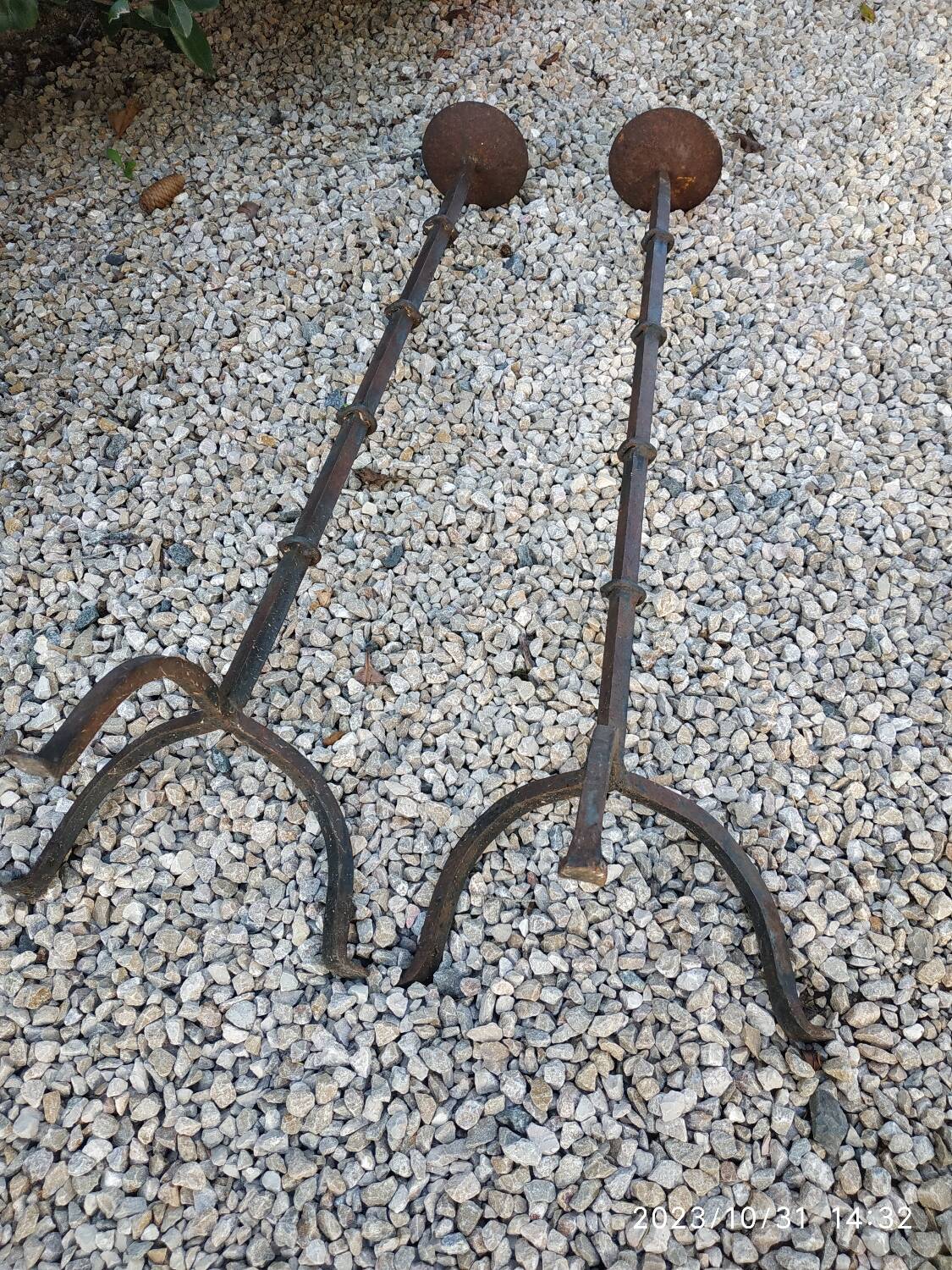 Duo de grands porte bougies