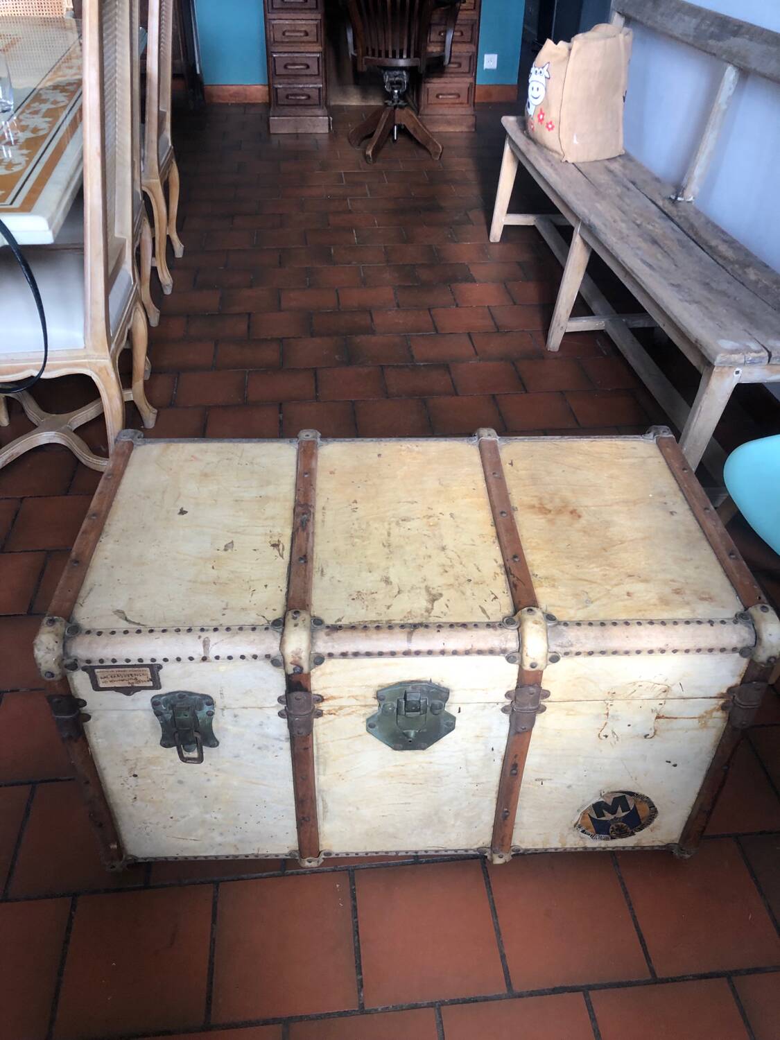 Travel trunk