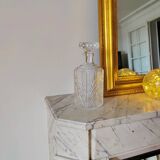 Carafe en verre ciselé