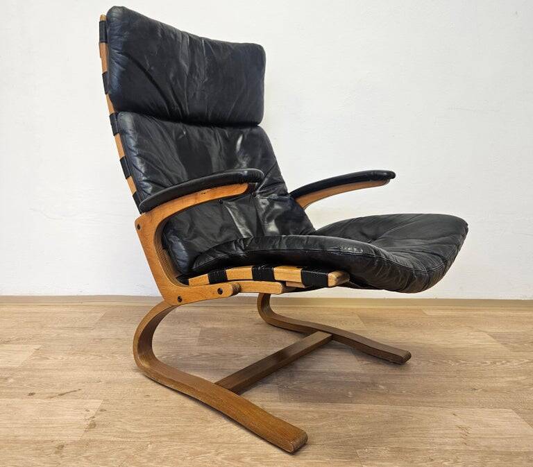 Kengu leather lounge chair by Elsa and Nordahl Solheim Rybo Rykken, Norway, 1960s