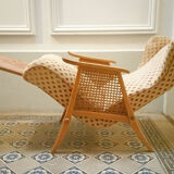 Chair wing chair has ears and has system relaxation 50/60s