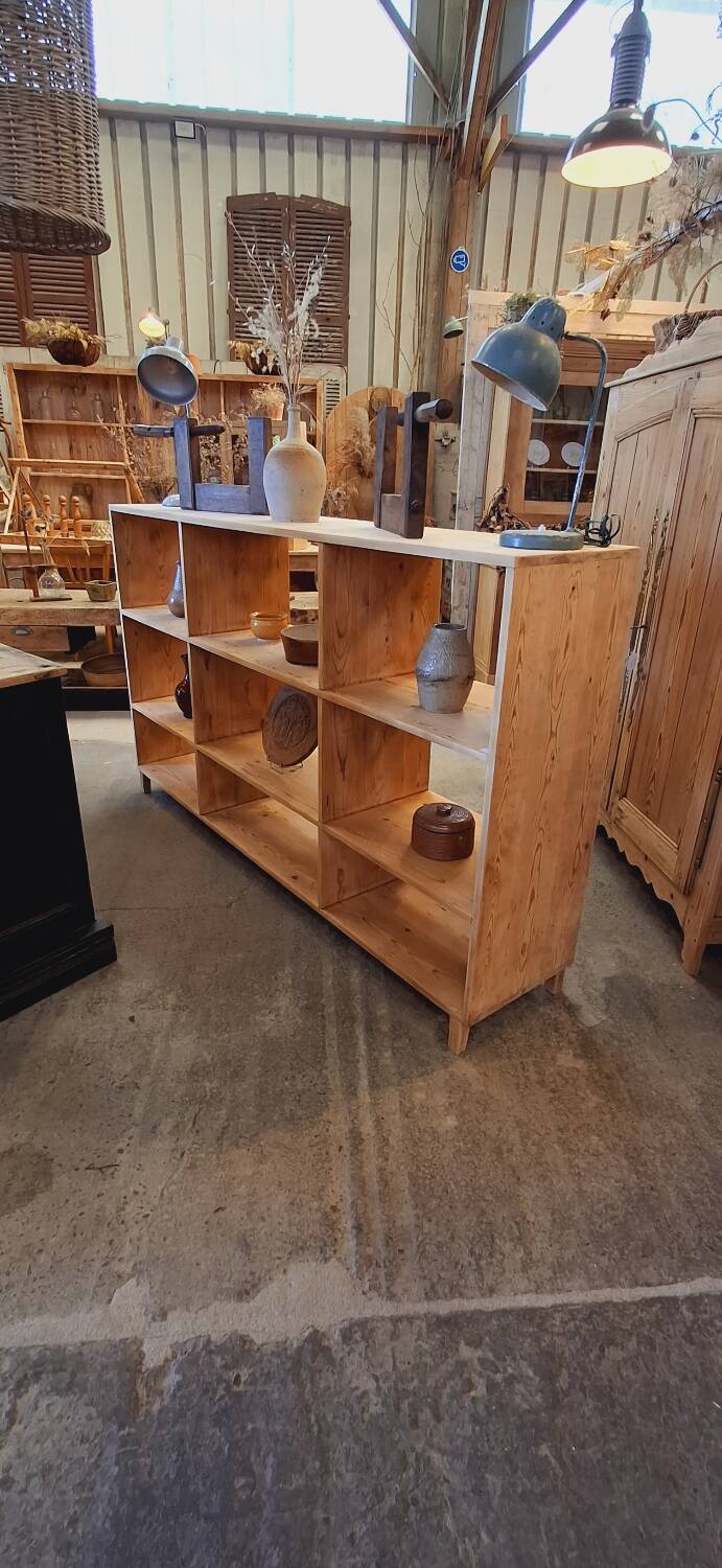 Locker furniture on feet