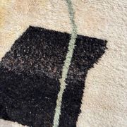 Large Moroccan rug - handwoven from pure Berber wool - 3X2m