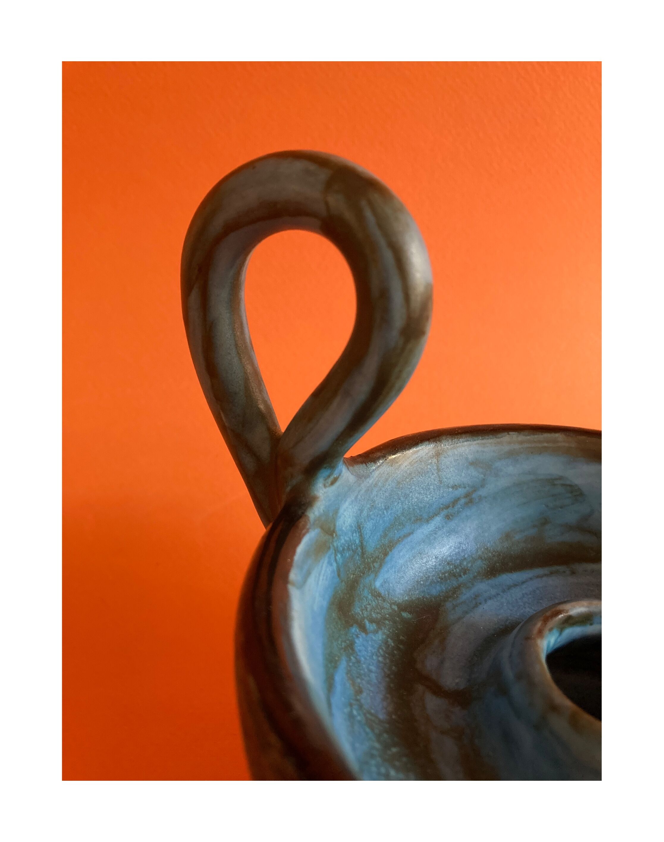 Ceramic candle holder