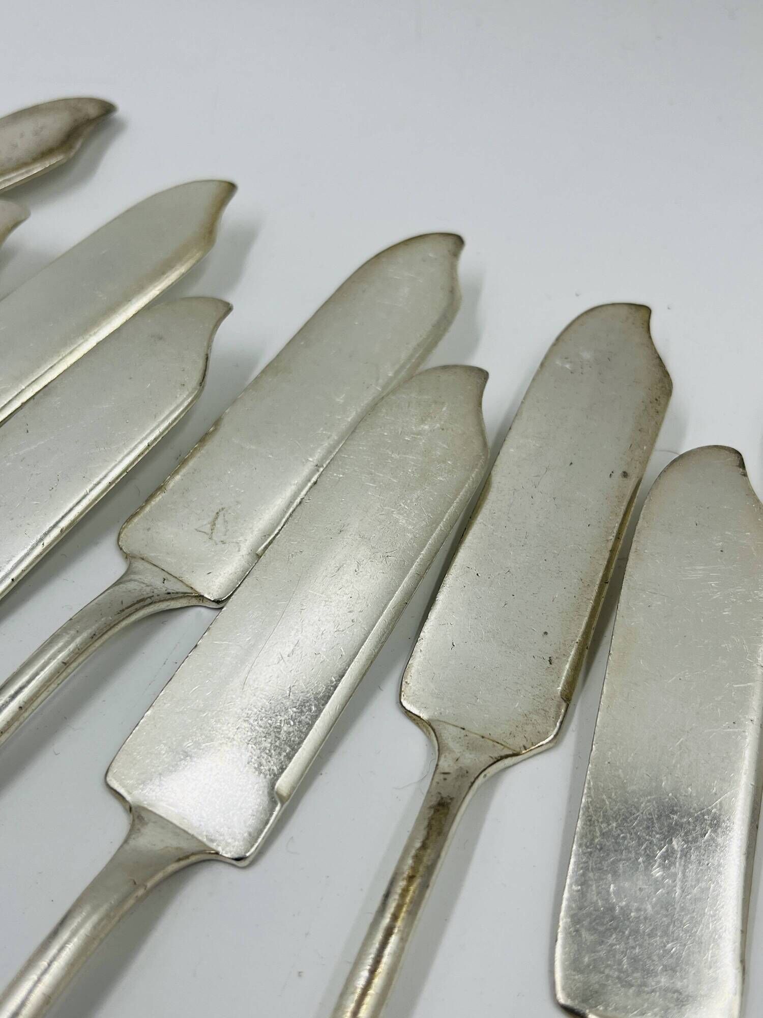 Lot 12 Fish Knives Silver-Plated Wiskemann