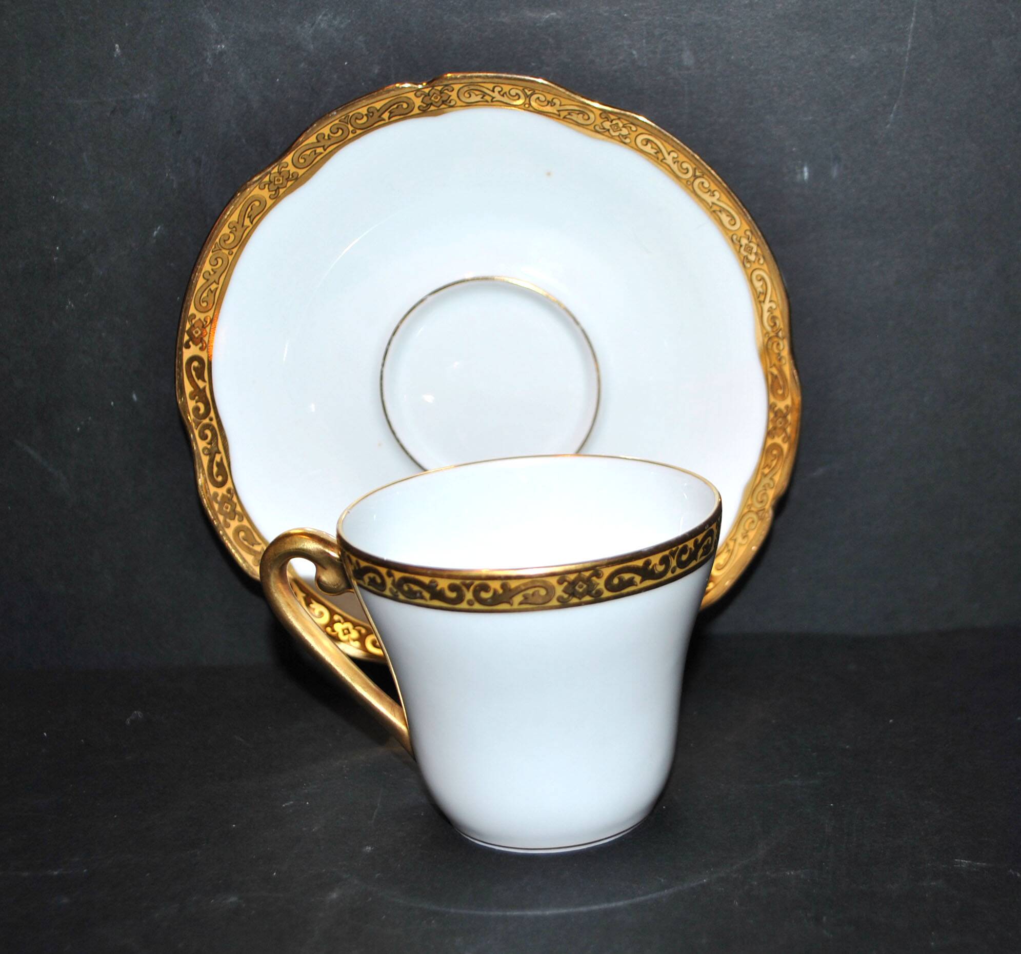 Vintage Limoges porcelain coffee cup ROYAL CHAPUS 1970