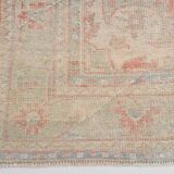 6x9 Pale Red & Beige Vintage Rug