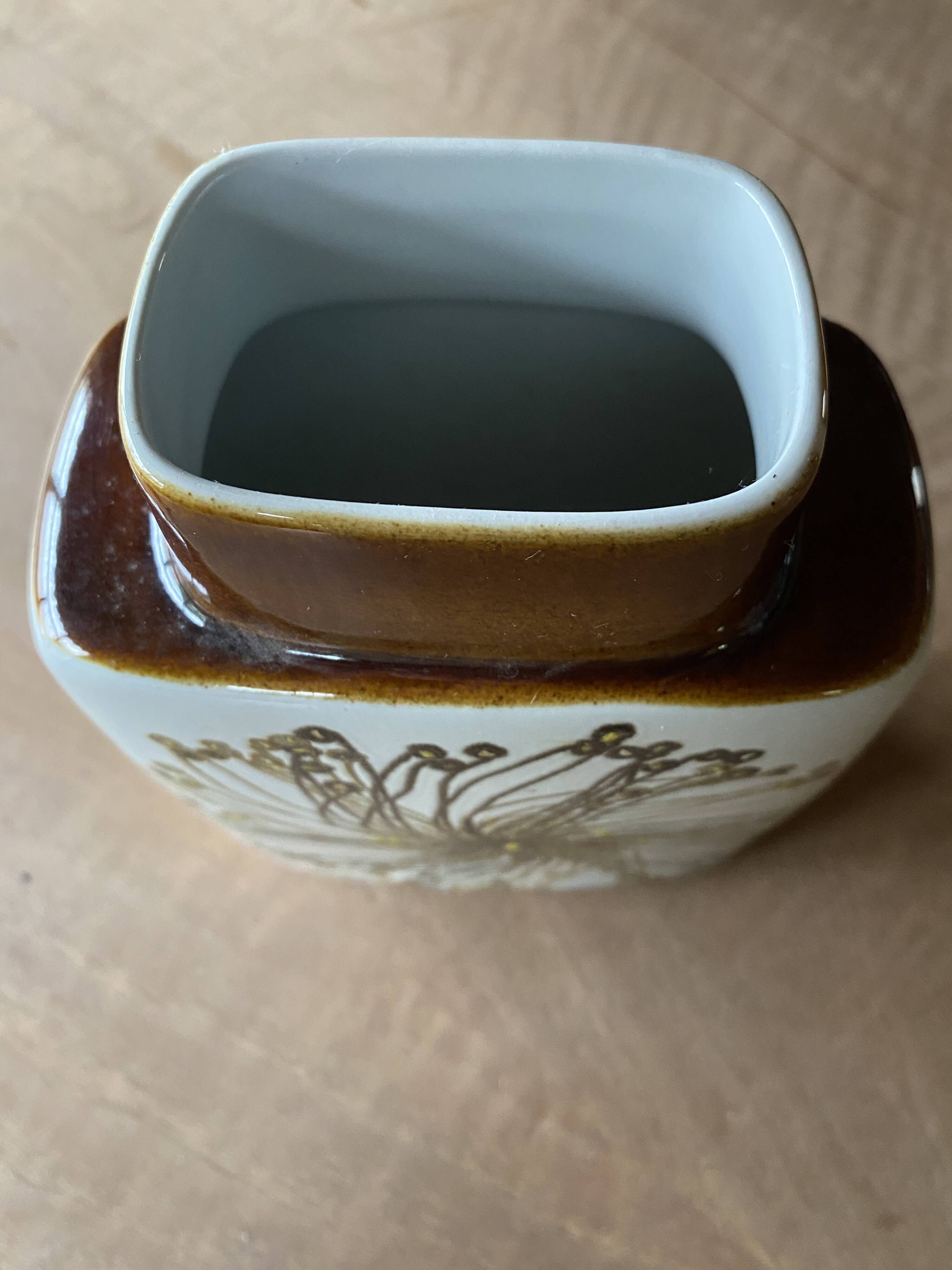 Vase en faïence de Royal Copenhagen design d'Ellen Malmer