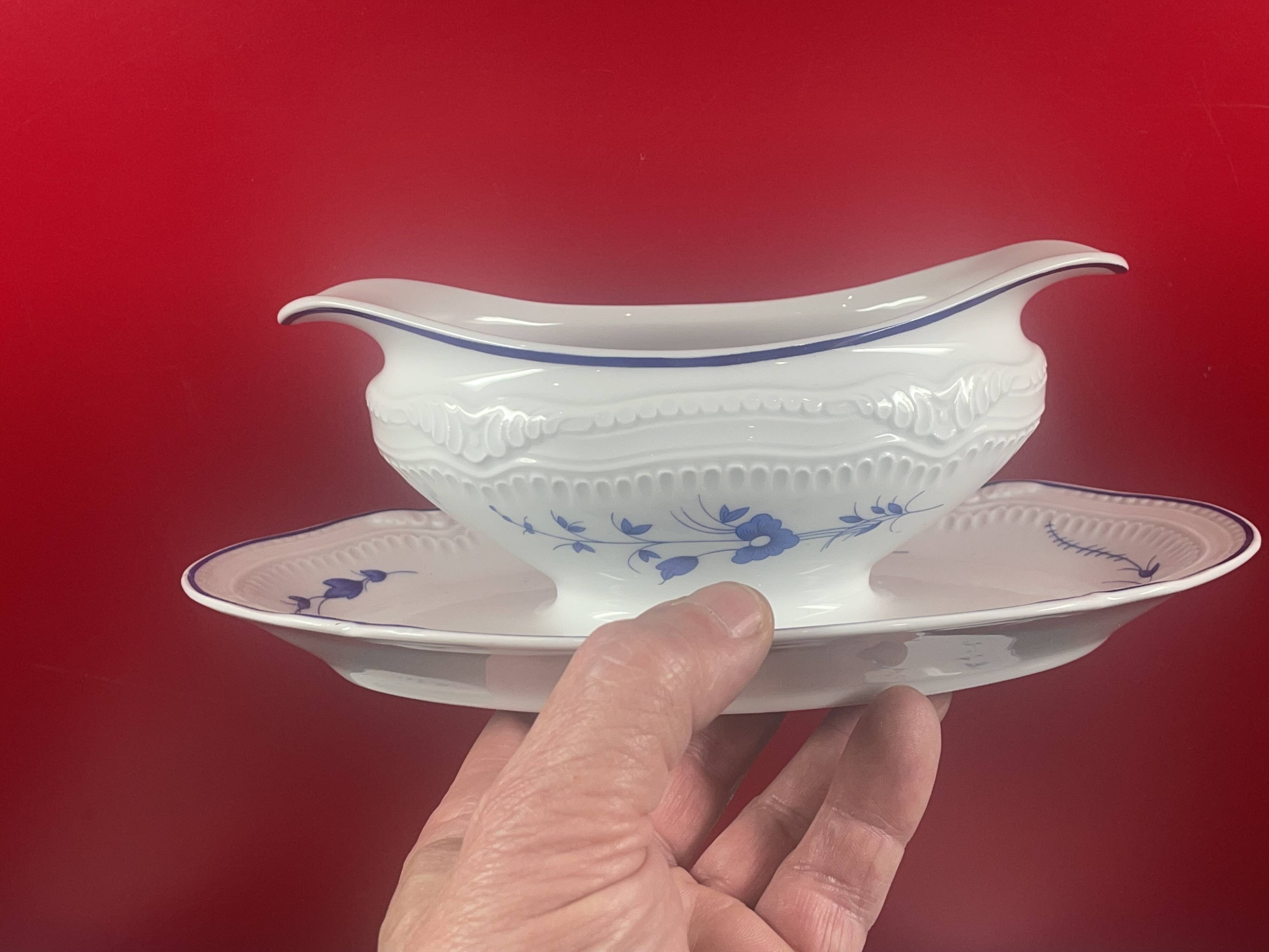Gravy boat + 2 ramekins Bernardaud Limoges Décors De Sabran