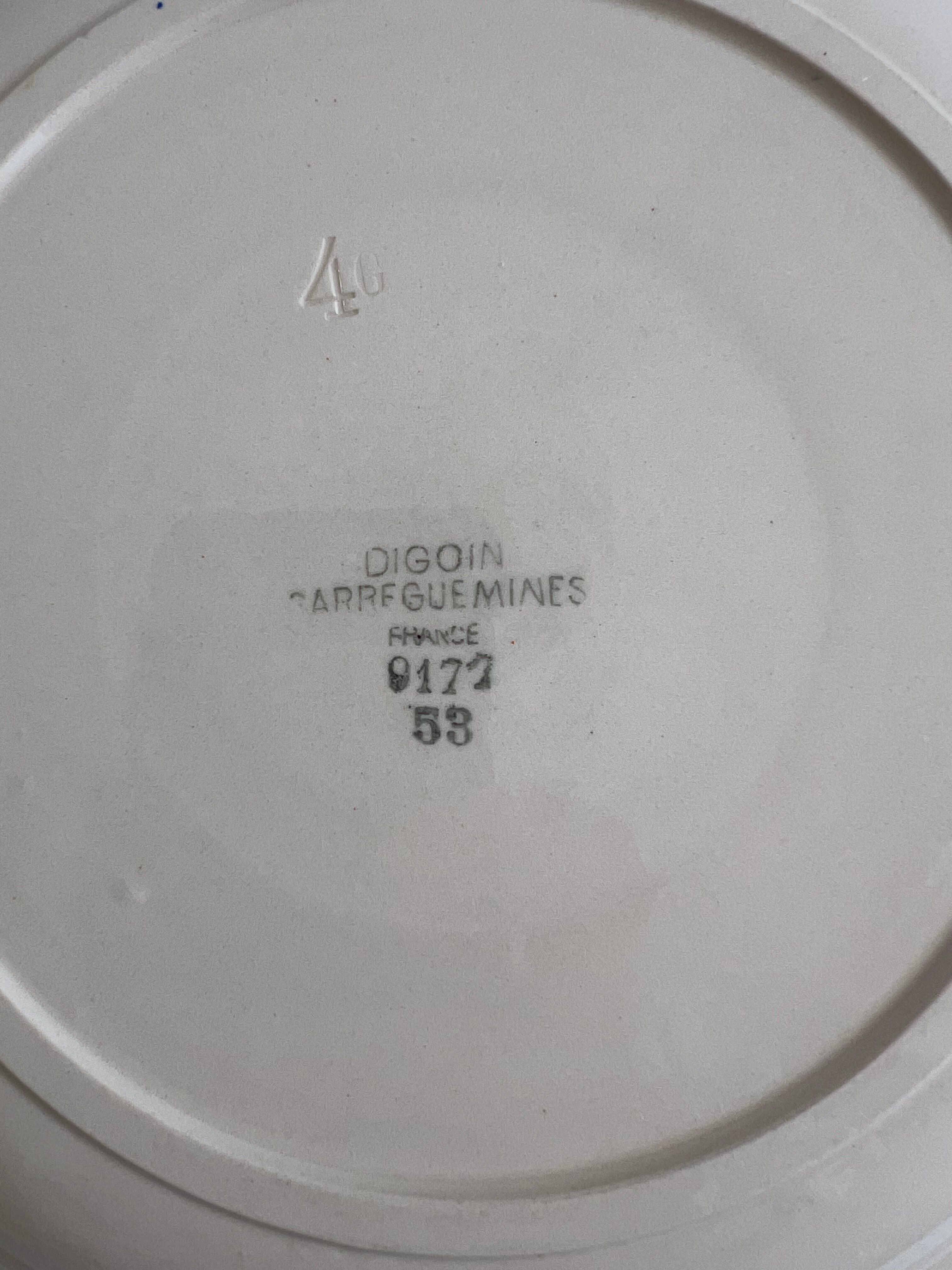 Sarreguemines hand-painted presentation plate