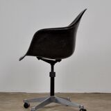 Armchairs by Charles Eames for Herman Miller  1977