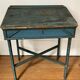 Ancien pupitre d'enfant, bureau