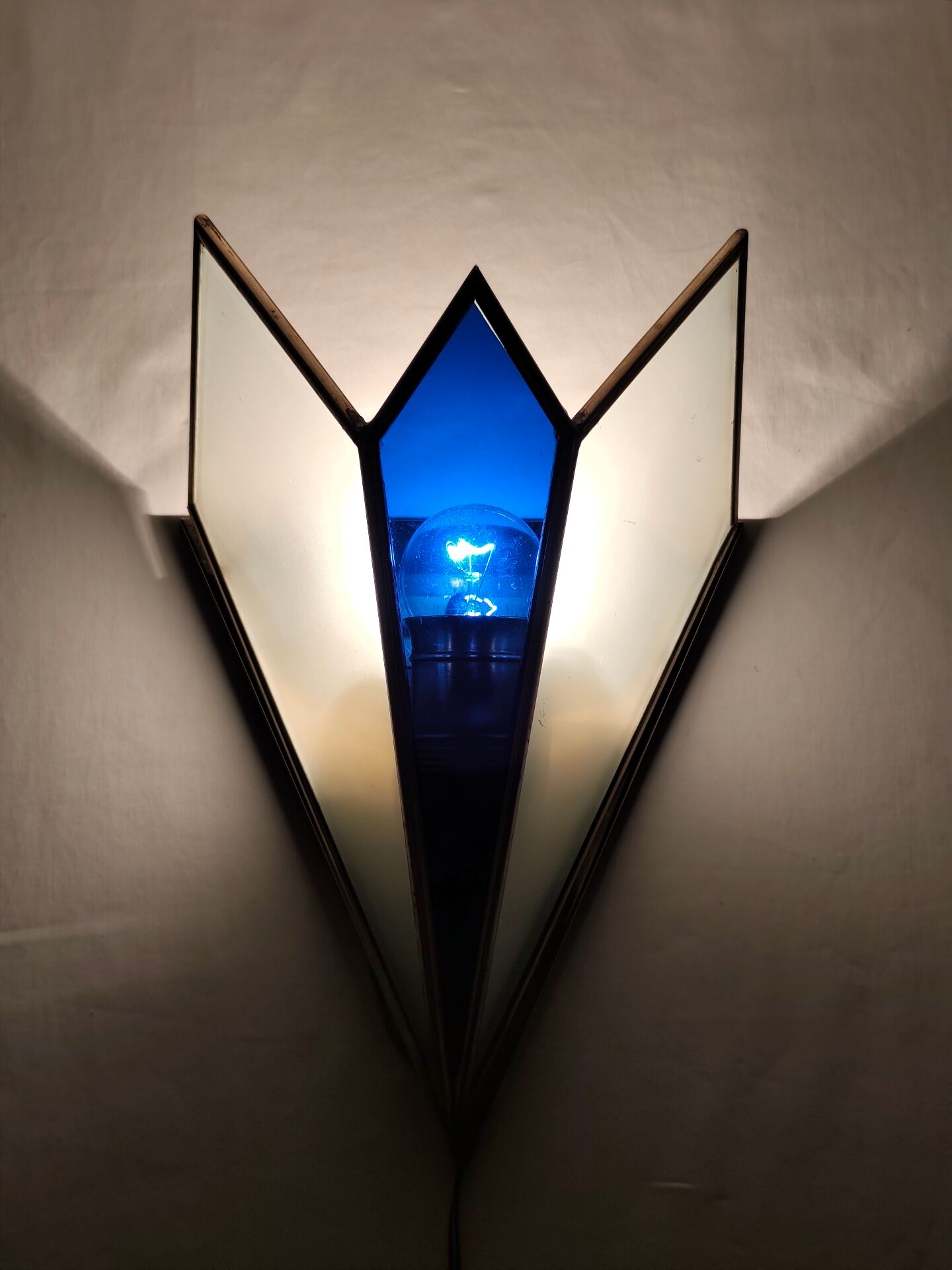 Applique en cristal arabe. Espagne, années 1950.
