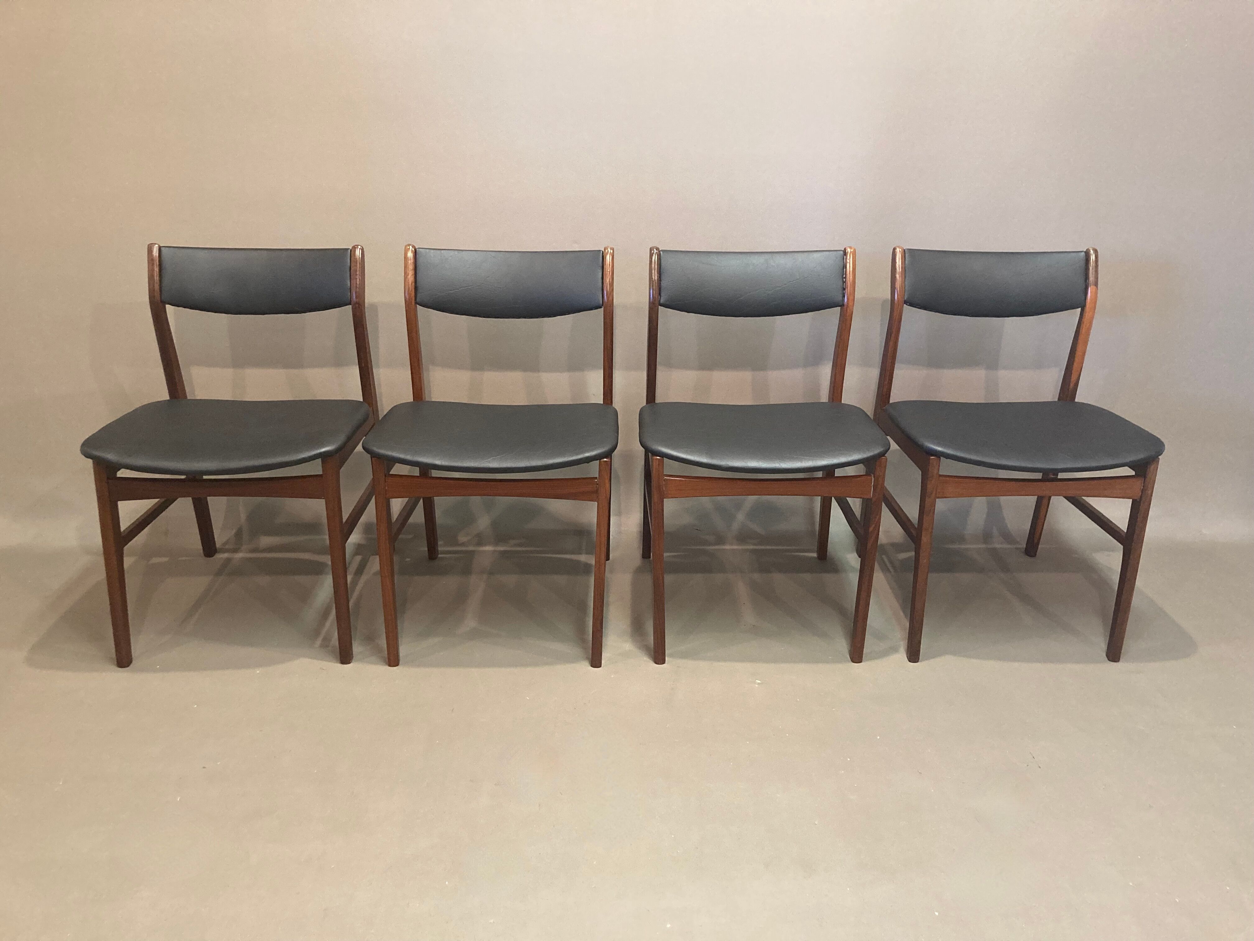 Set of 4 chairs "Scandinavian design" 1950.