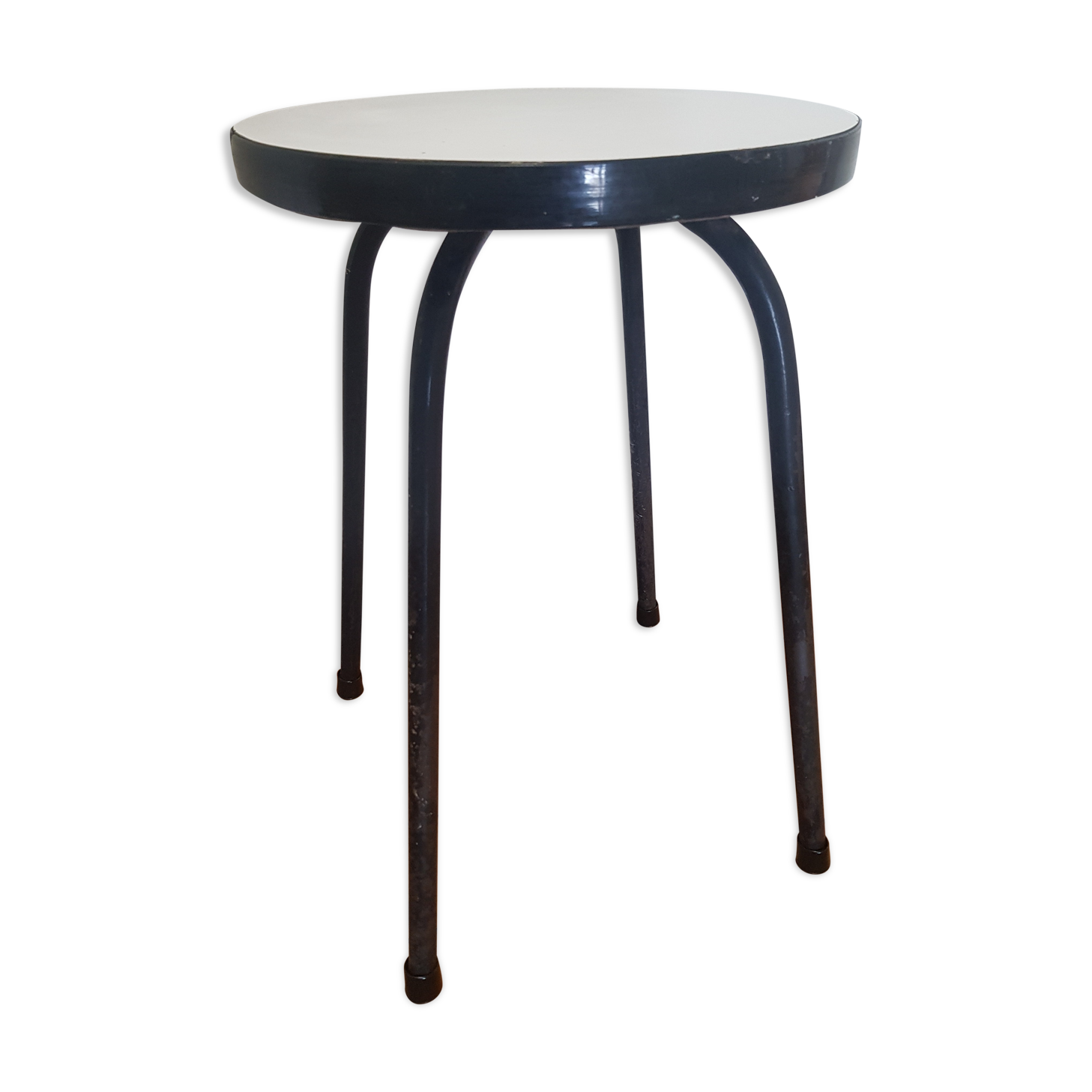 Round tabouret in formica
