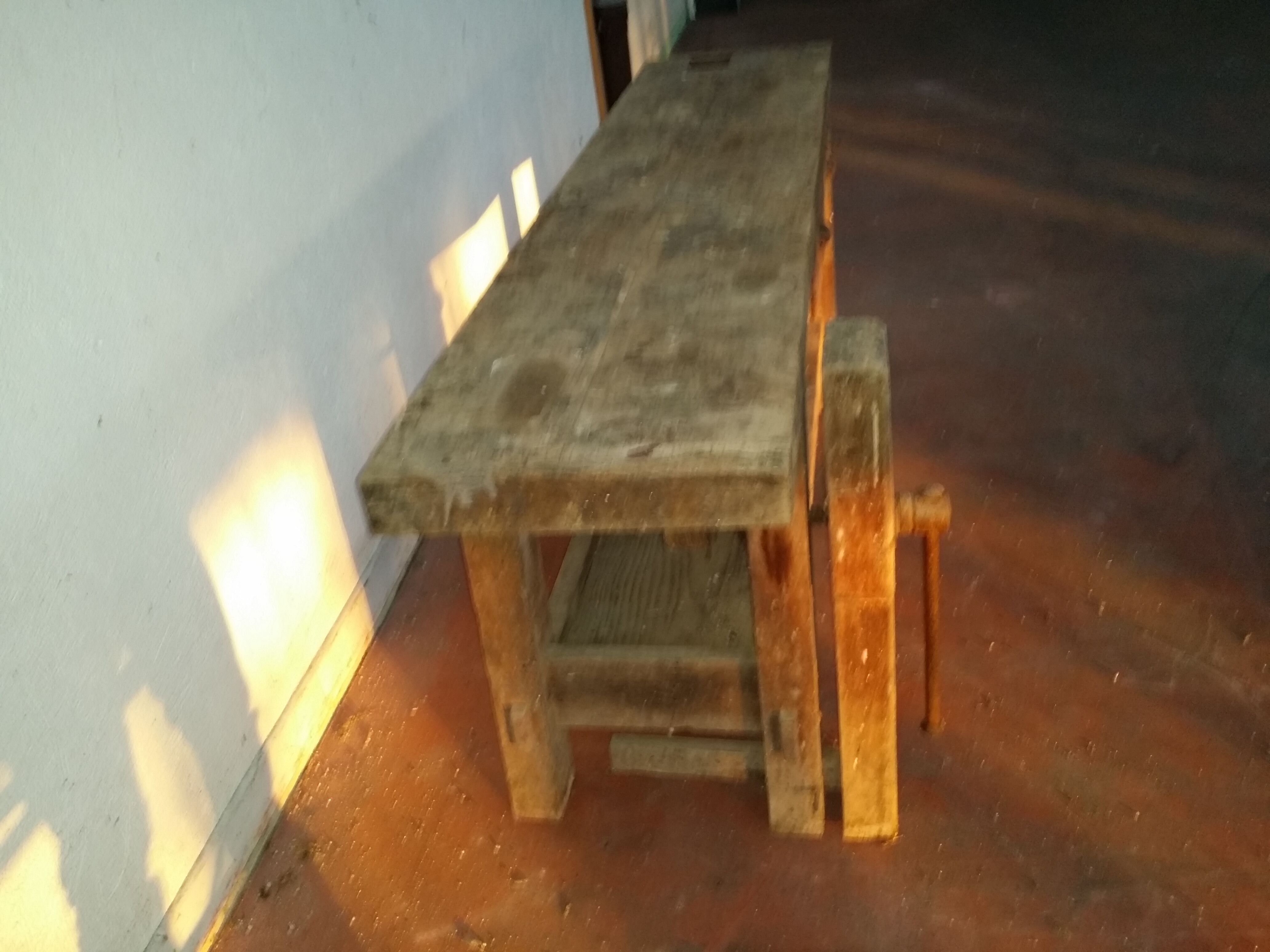 Carpenter workbench
