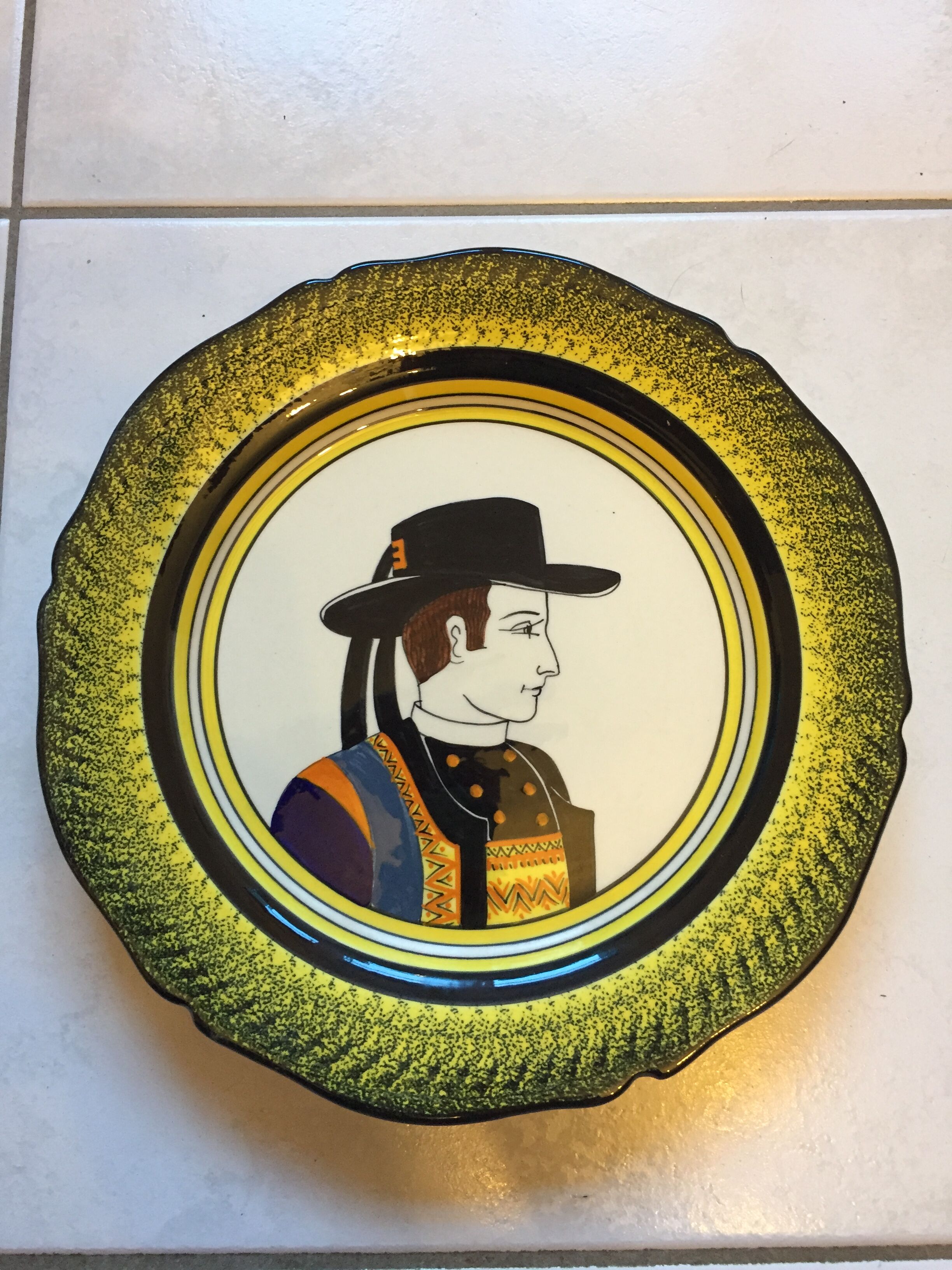 Two vintage Henriot plates