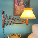 Vintage Le Klint scissor lamp in oak from the 1960s