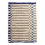 Handmade pure wool rug, size 200 x 300 cm.