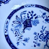 Blue porcelain East India Company salad bowl