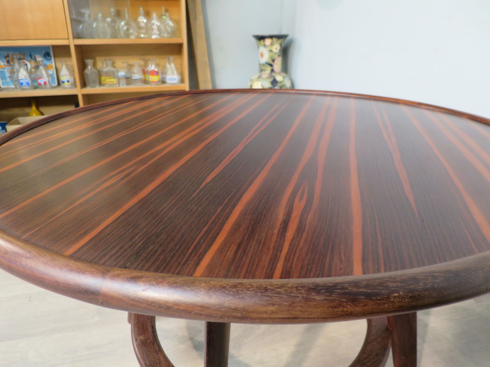 Side table in rosewood art deco