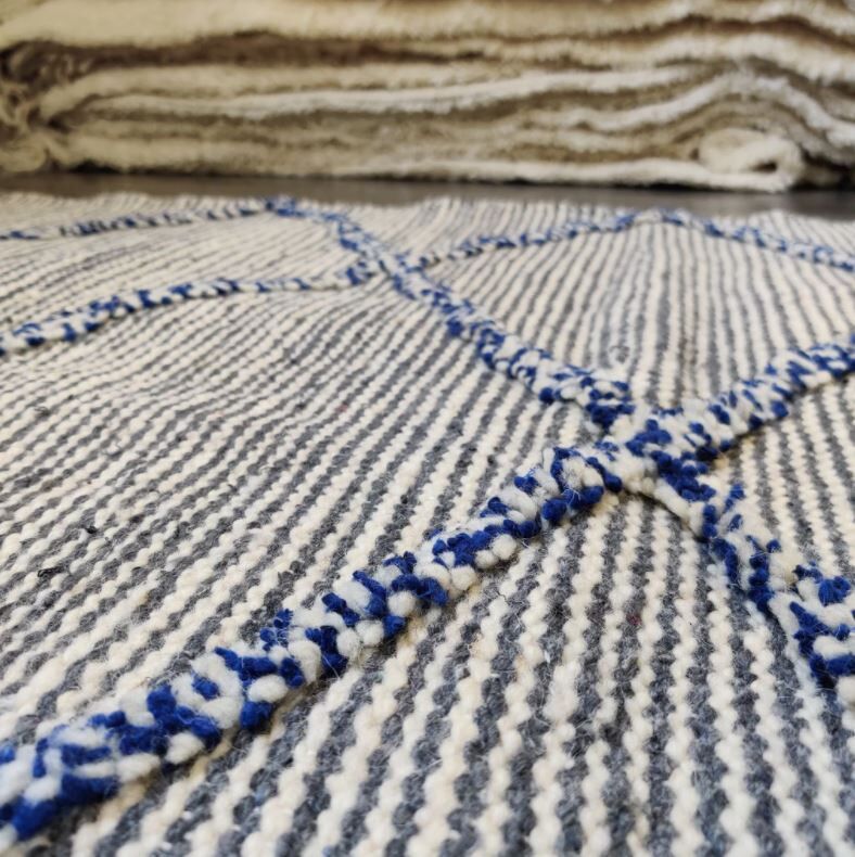 Berber carpet zanafi blue diamond 105x155 cm