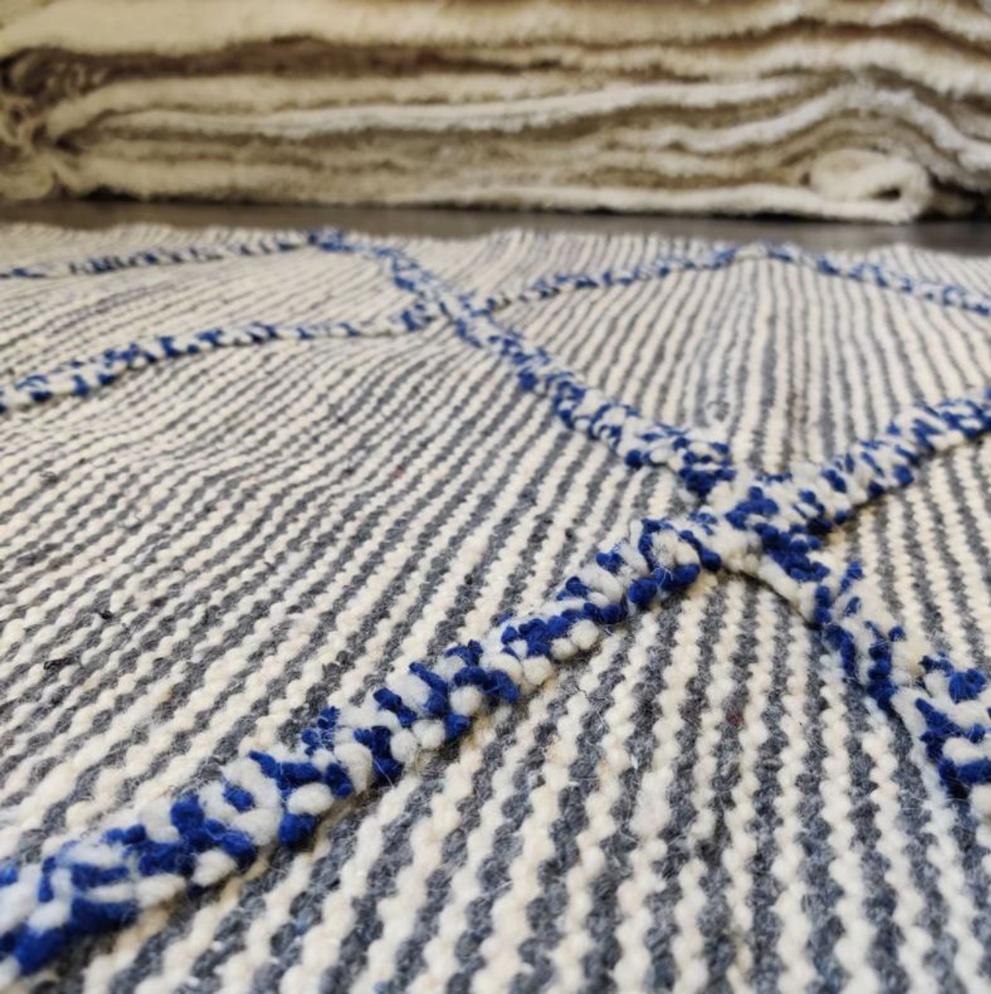 Berber carpet zanafi blue diamond 105x155 cm
