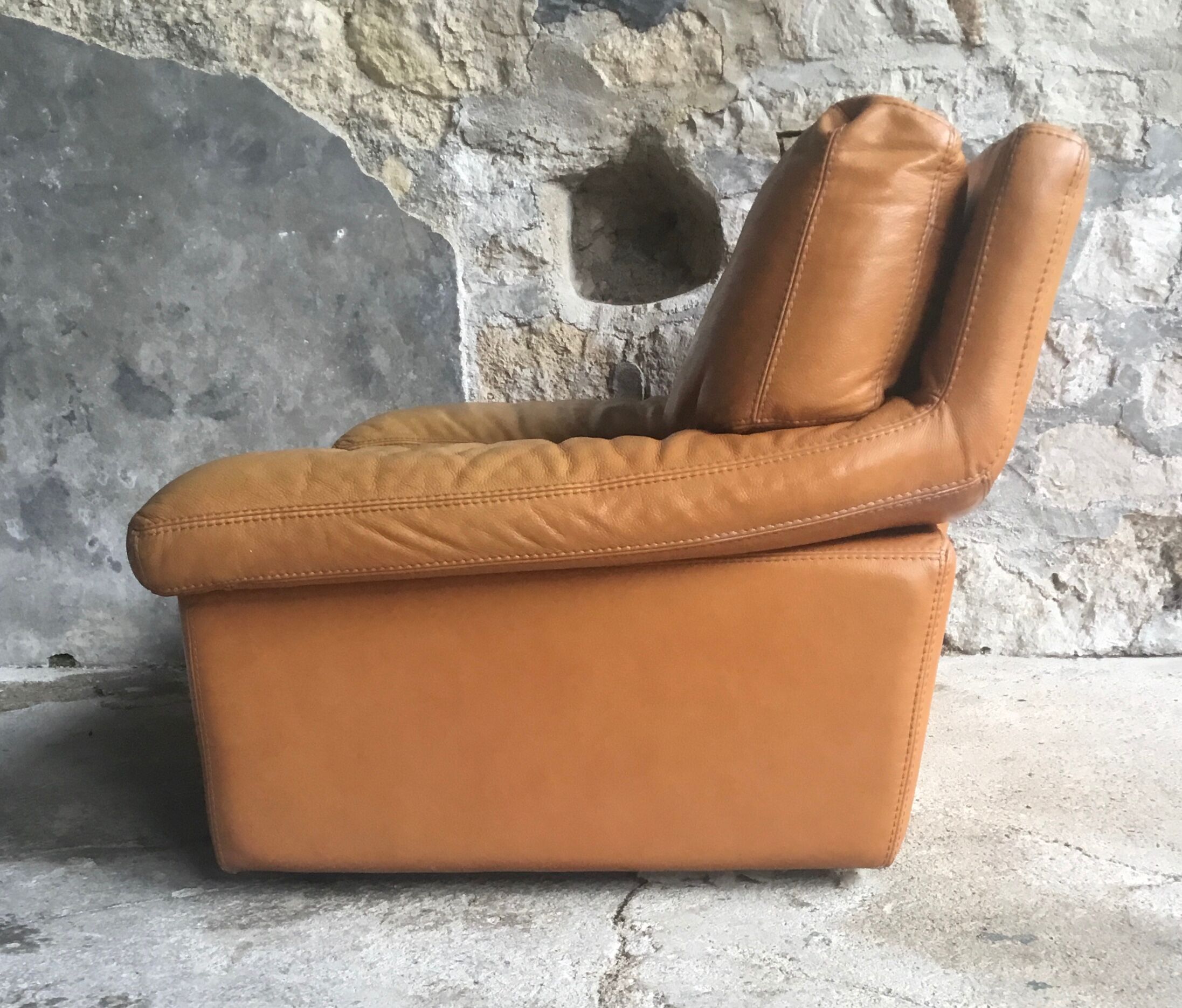 Roche Bobois leather armchair - cognac - 1990