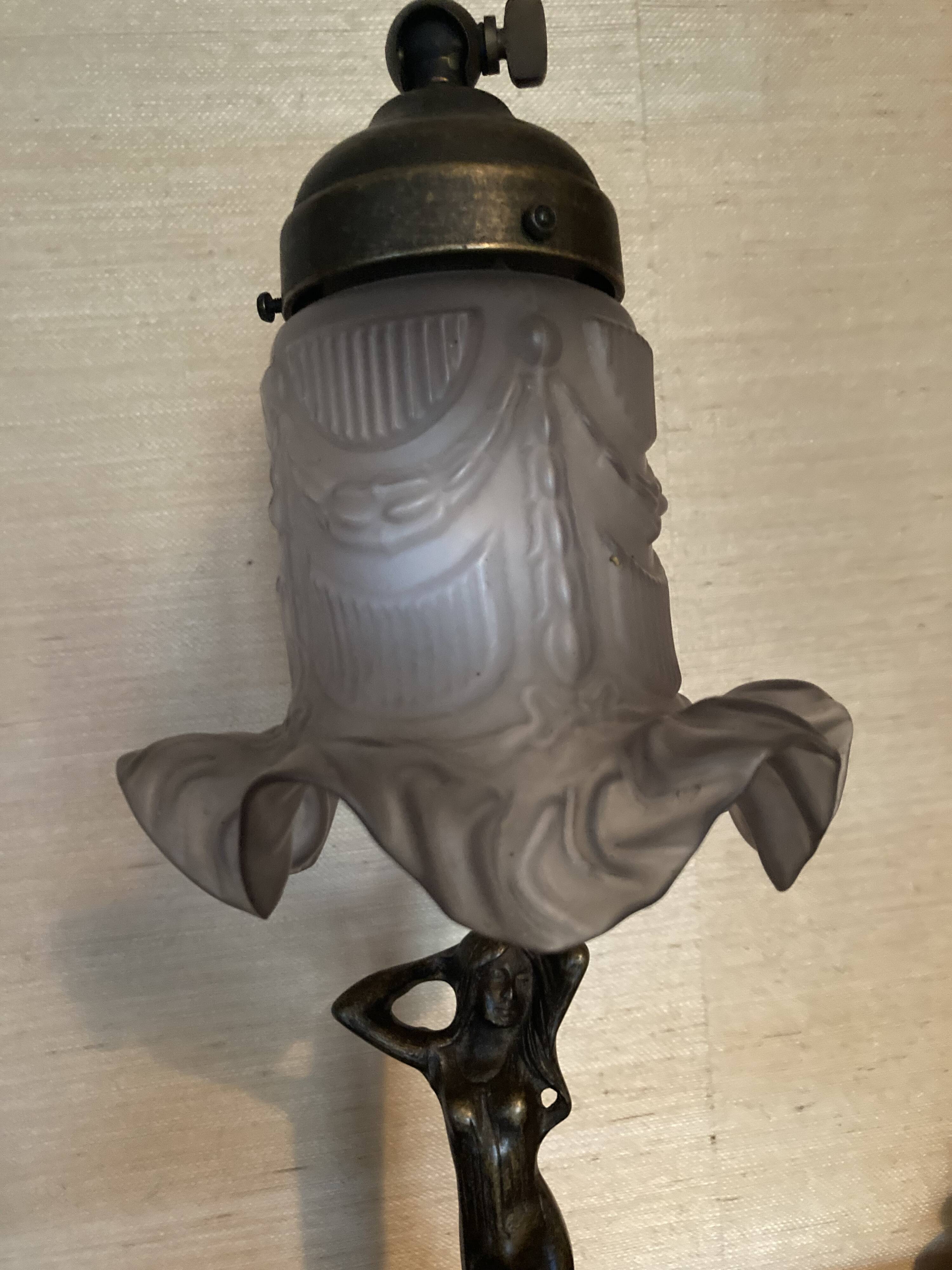 Bronze statuette lamp art deco style