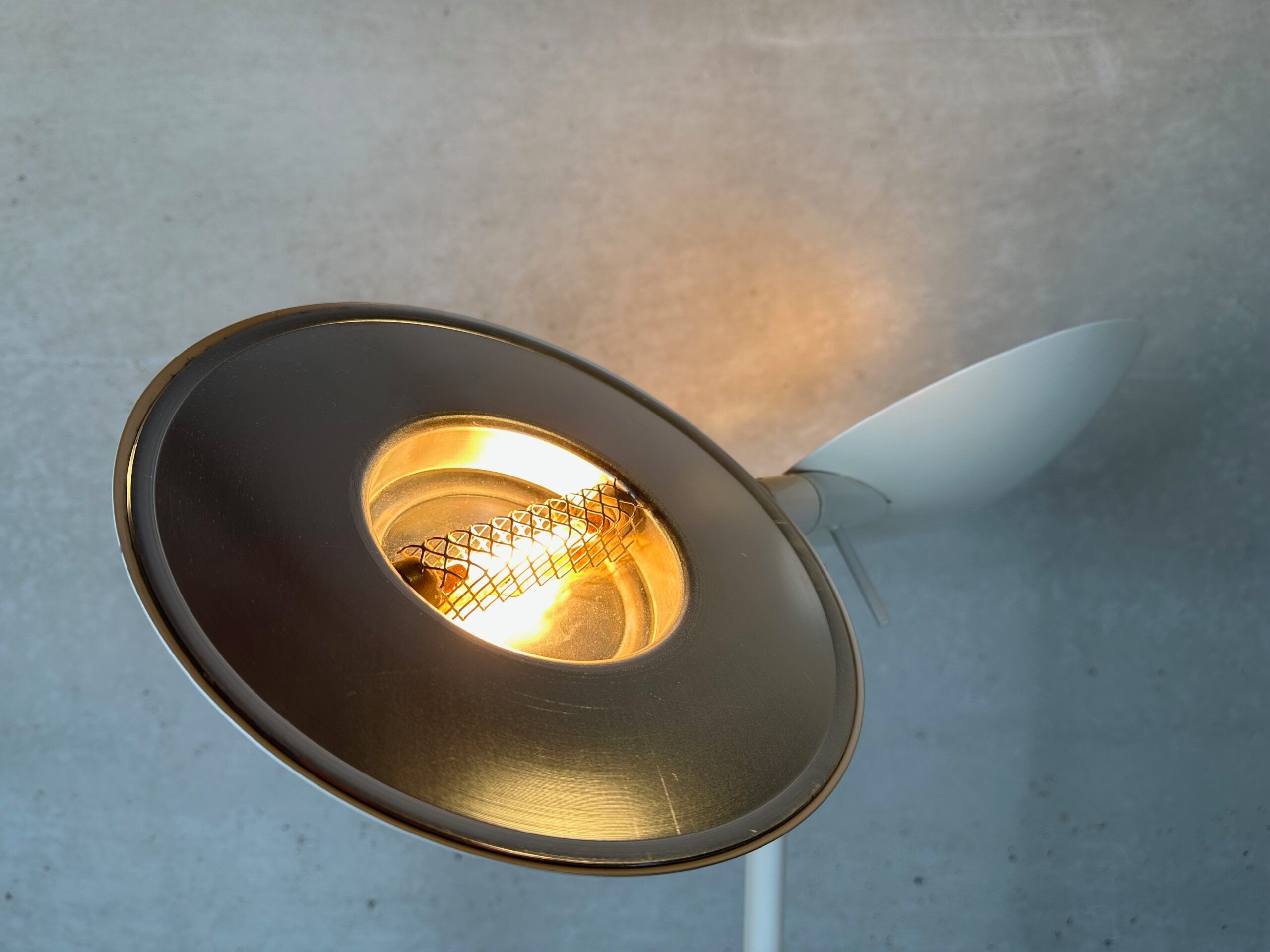 Vintage uplighter
